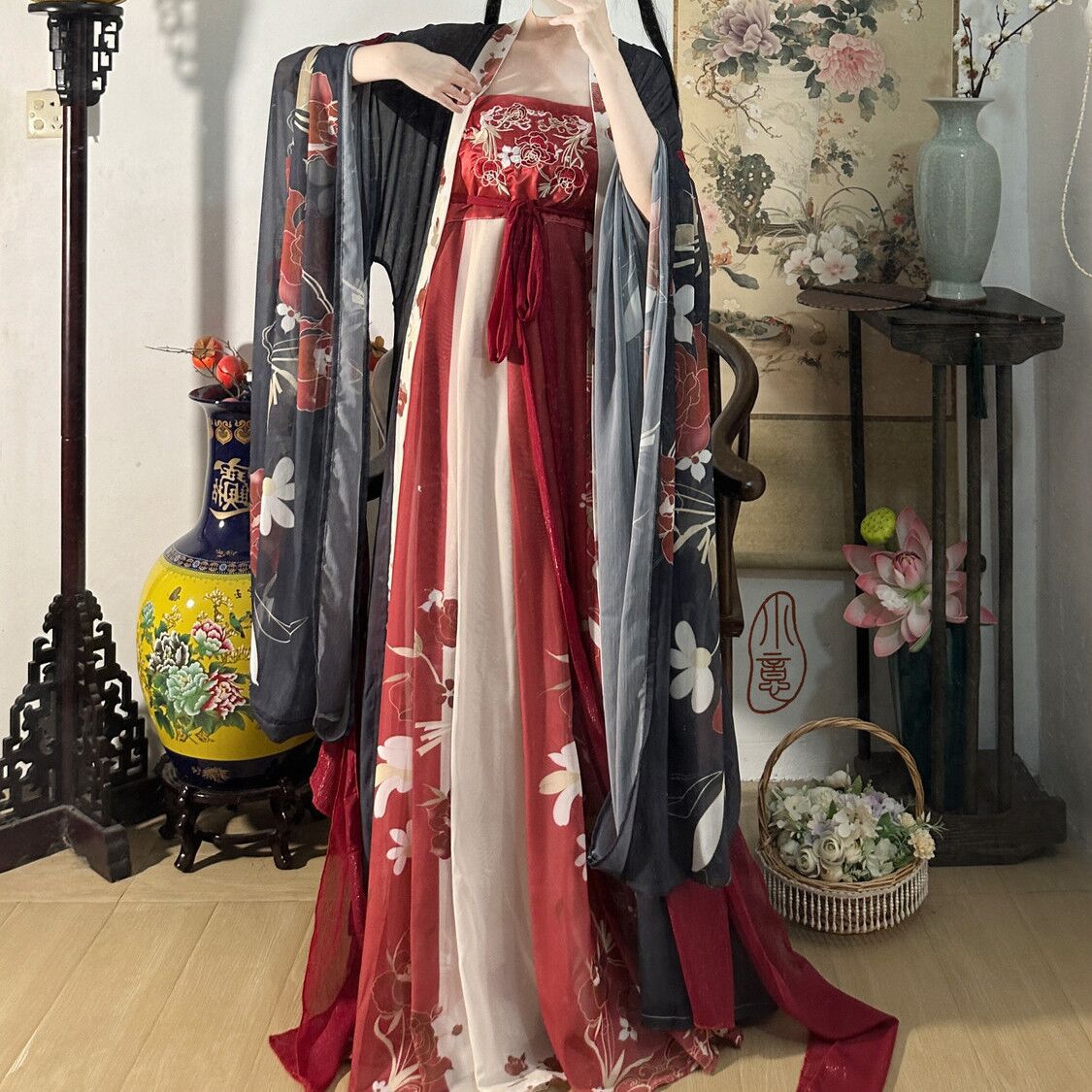 TANG Dynasty Dress Women's Zhuohua 灼华 Ruqun Spring Summer Autumn