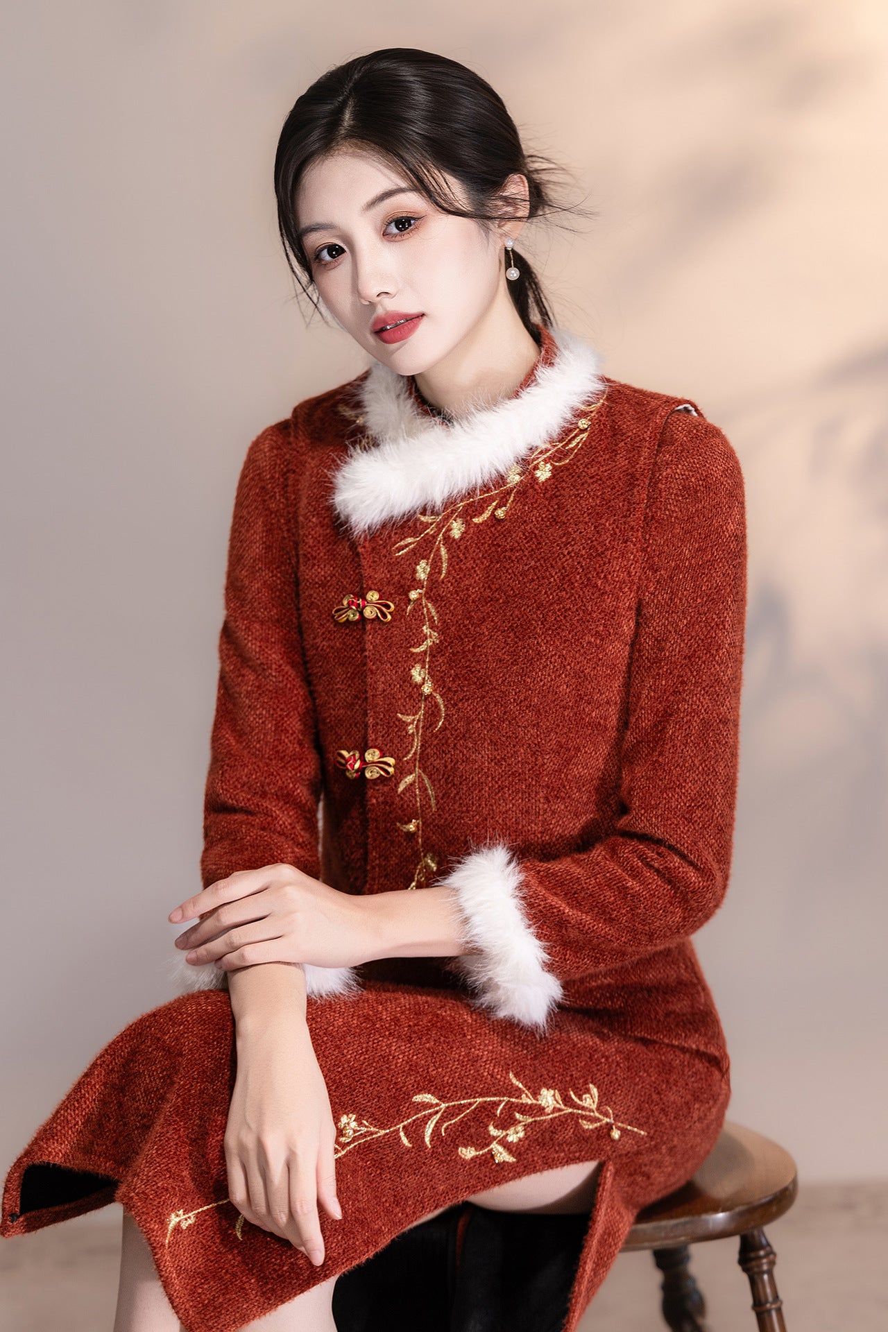 Women's Qipao Fengyin 风吟 Asian Thicken Dress Chinese Modern Hanfu Clothing Velvet Cheongsam Winter