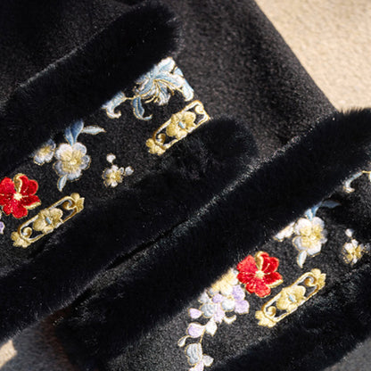 Ming Dynasty Dress Women's Mamian Skirt Xuyun 絮纭 Thicken Chinese Style Lunar New Year Clothes Winter