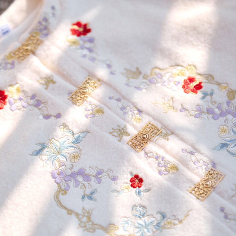 Ming Dynasty Dress Women's Mamian Skirt Xuyun 絮纭 Thicken Chinese Style Lunar New Year Clothes Winter