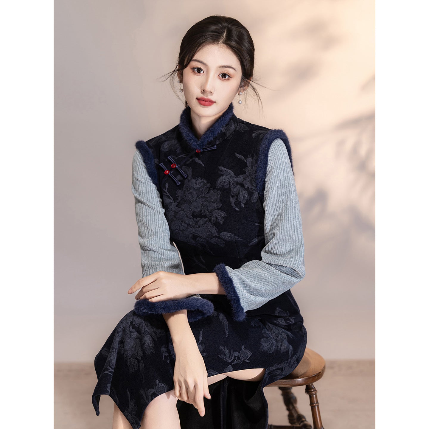 Women's Qipao Yuanwen 愿闻 Asian Thicken Dress Chinese Modern Hanfu Clothing Velvet Cheongsam Winter