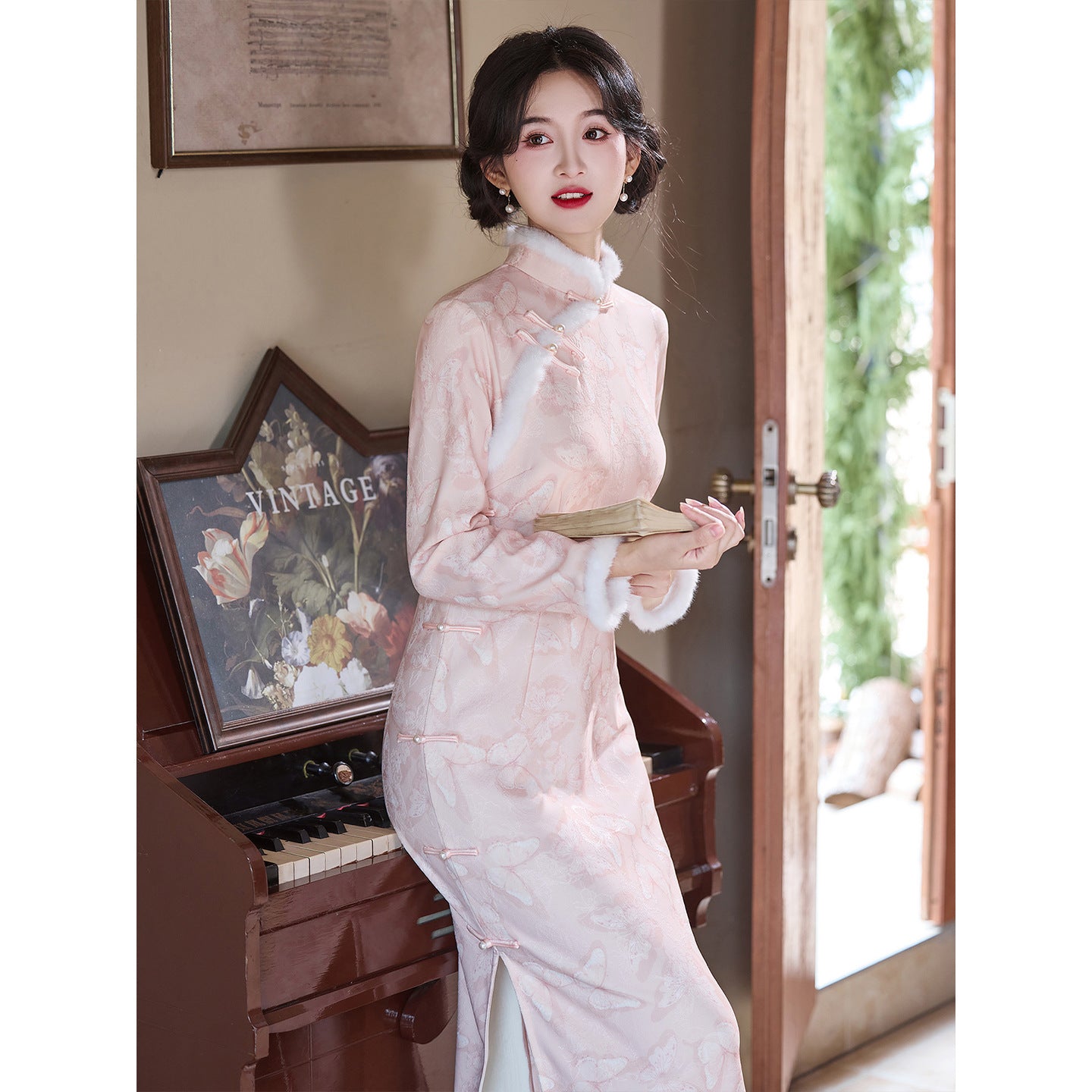 Women's Qipao Fendie 粉蝶 Asian Thicken Dress Chinese Modern Hanfu Clothing Velvet Cheongsam Winter