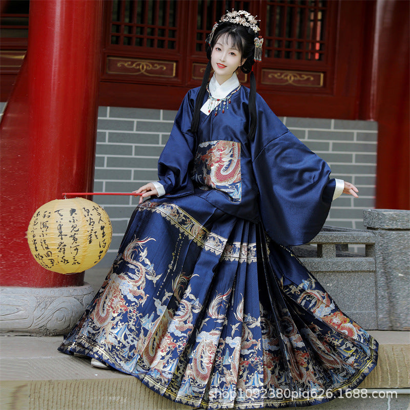 Ming Dynasty Clothing Longyinjiuxiao 龙吟九霄 Women's Chinese Traditional Hanfu Autumn Spring