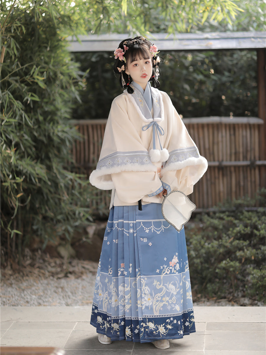 Ming Dynasty Clothing Ruyihaitang 如意海棠 Women's Chinese Traditional Thicken Velvet Hanfu Autumn Winter