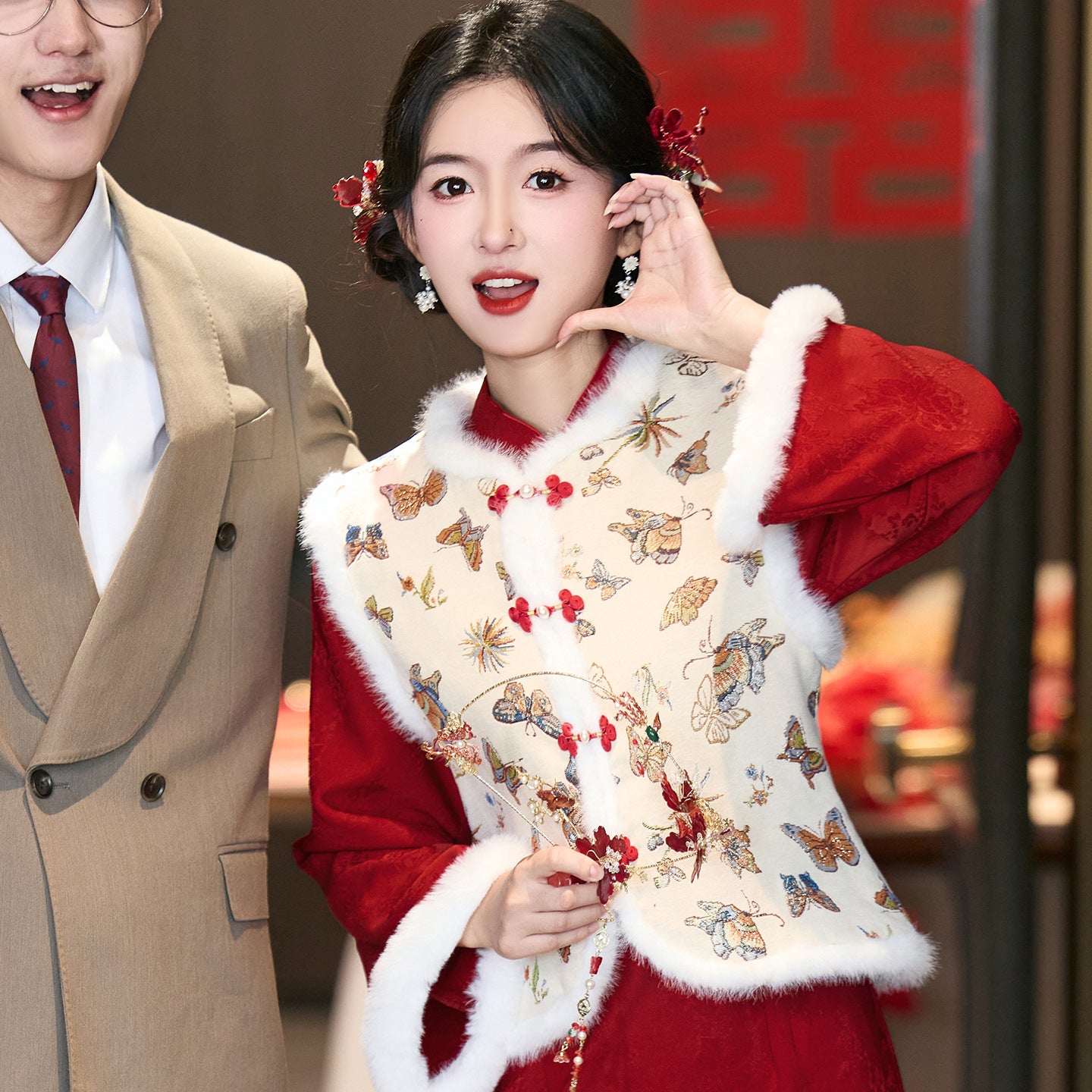 Wedding Qipao Chinese Clothes Hongyan 红颜 Women's Modern Gown Tea Ceremony Dress Hanfu Cheongsam