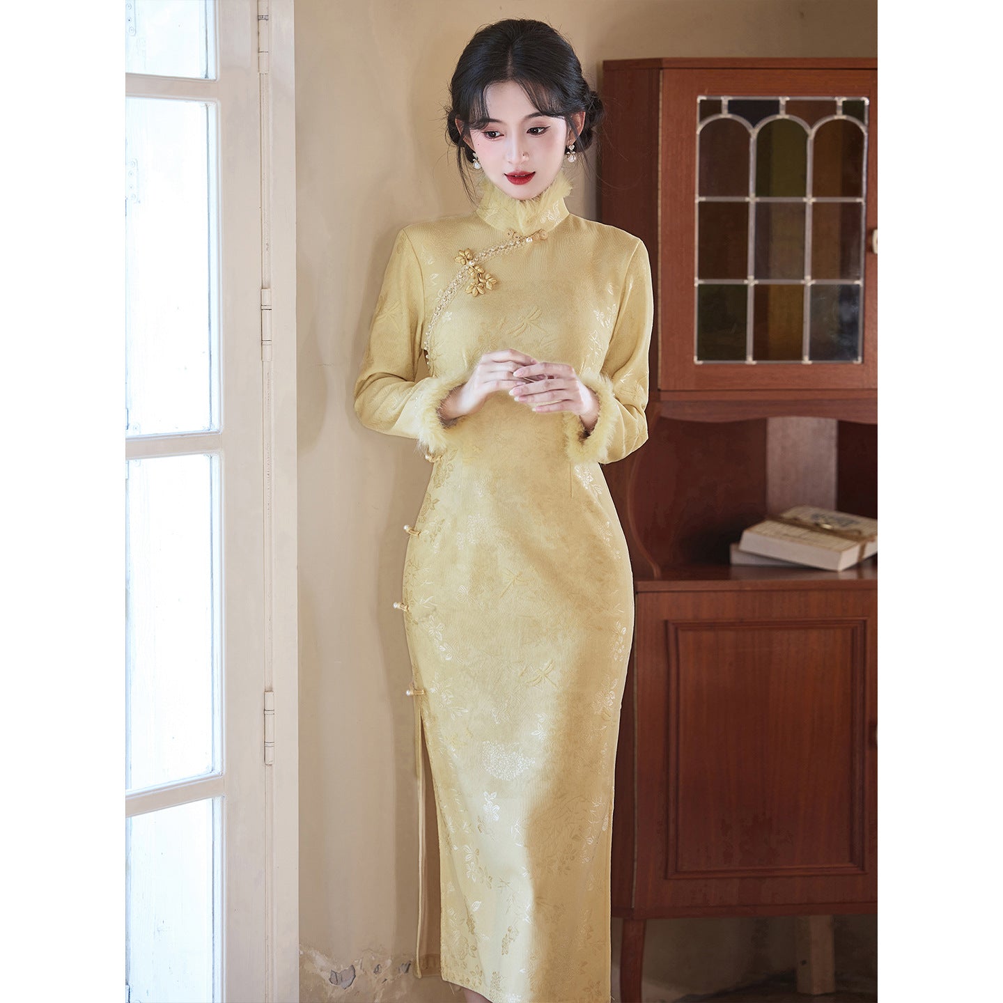 Women's Qipao Heshangting 荷上蜓 Asian Thicken Dress Chinese Modern Hanfu Clothing Velvet Cheongsam Winter