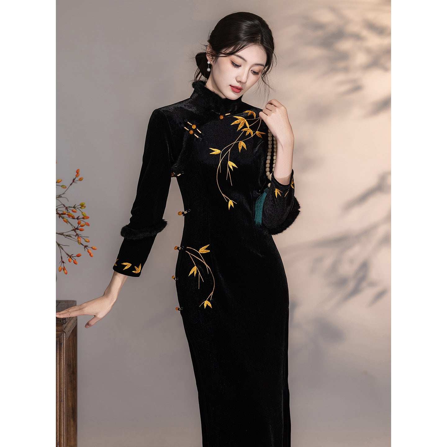 Women's Qipao Jinye 锦叶 Asian Thicken Dress Chinese Modern Hanfu Clothing Velvet Cheongsam Winter