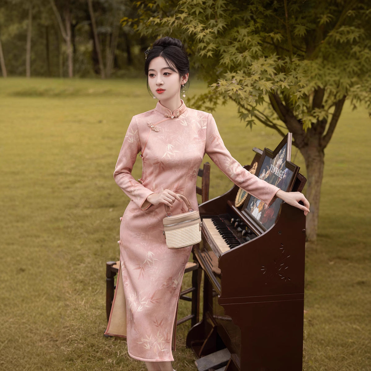 Chinese Modern Women's Qipao Dress  Jinxin 锦心 Clothing Traditional Cheongsam Autumn Winter Velvet Long Sleeves