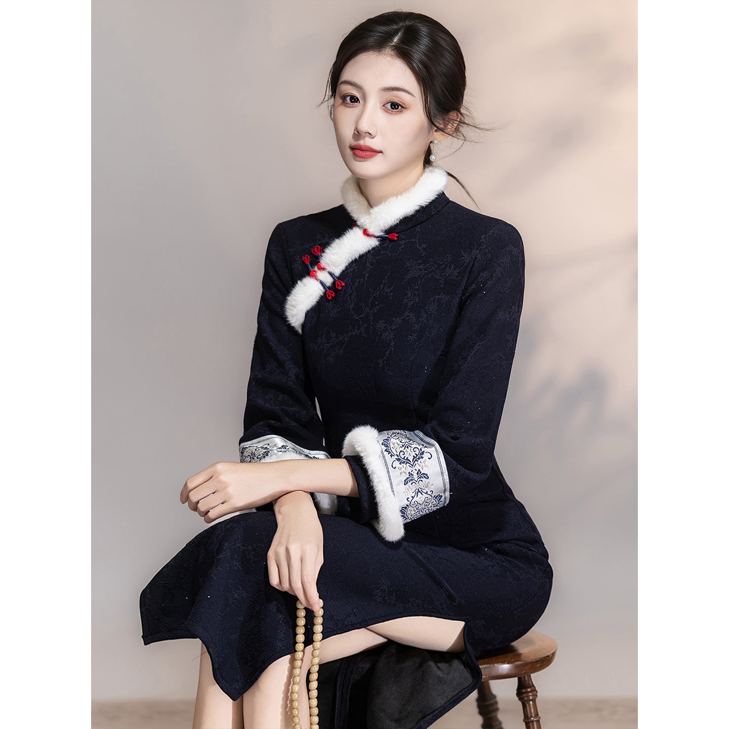 Women's Qipao Qinghua 青花 Asian Thicken Dress Chinese Modern Hanfu Clothing Velvet Cheongsam Winter