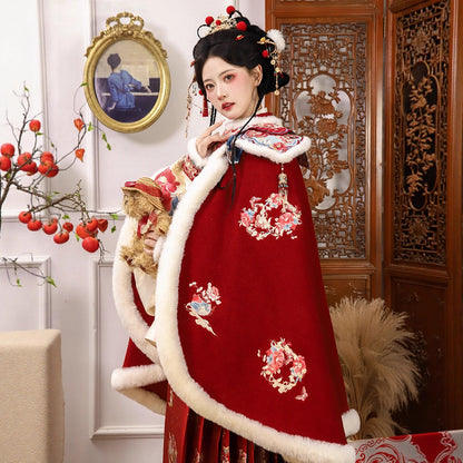 Ming Dynasty Mamian Clothing Ruyi 如意 Women's Chinese Traditional Thicken Velvet Lunar New Year Hanfu Autumn Winter