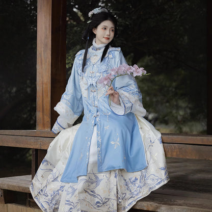 Ming Dynasty Mamian Clothing Yudie 玉蝶 Women's Chinese Traditional Thicken Velvet Hanfu Autumn Winter