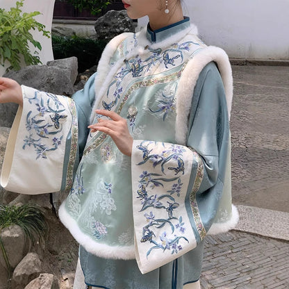 Qing Dynasty Clothing Languinvshu 兰闺女书 Women's Chinese Traditional Velvet Thicken Hanfu Autumn Winter