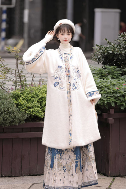 New Chinese Style Clothing Dongrihuarong 冬日花容 Women's Modern Hanfu Qing Dynasty Thicken Velvet  Autumn Winter