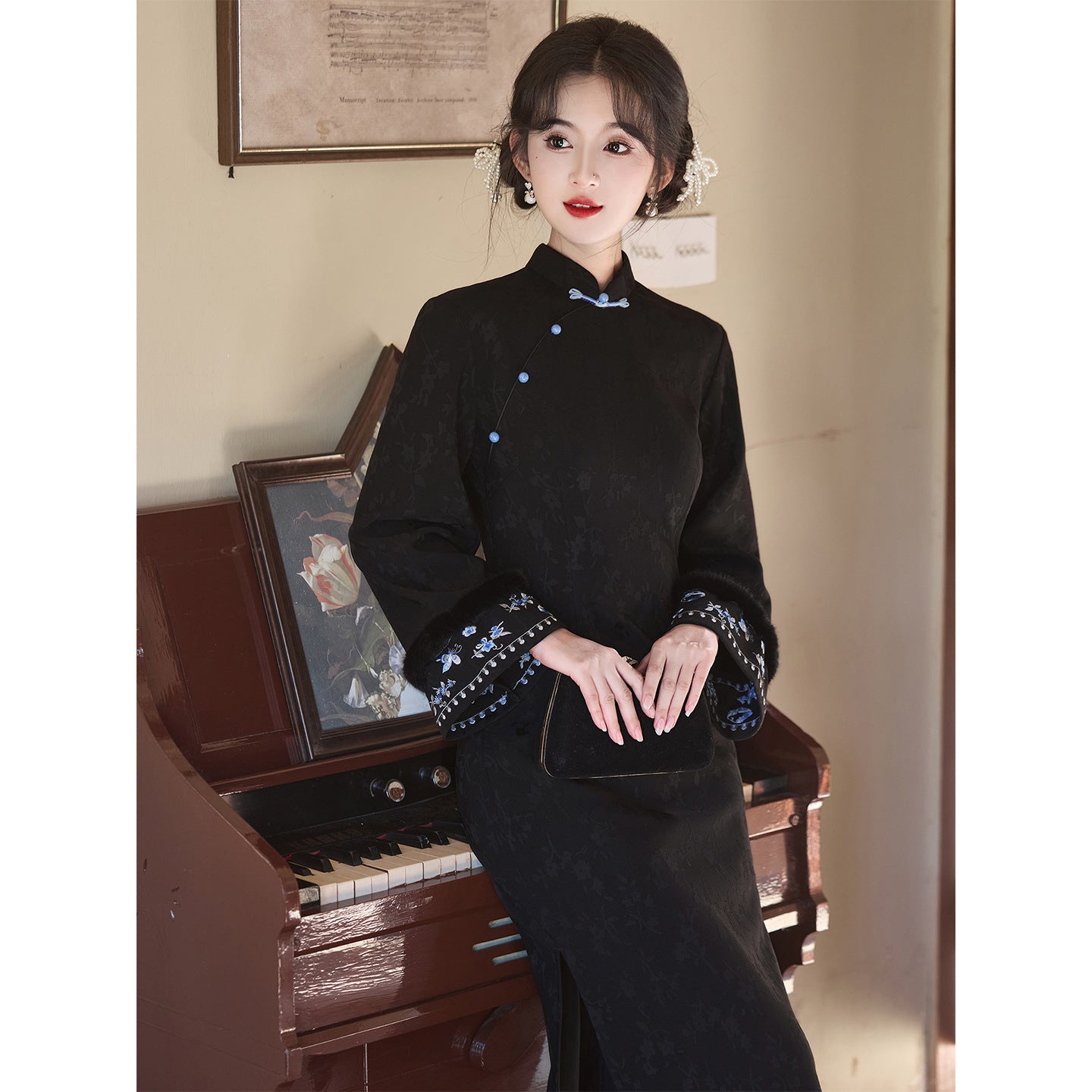 Women's Qipao Xueluo 雪落 Asian Thicken Dress Chinese Modern Hanfu Clothing Velvet Cheongsam Winter