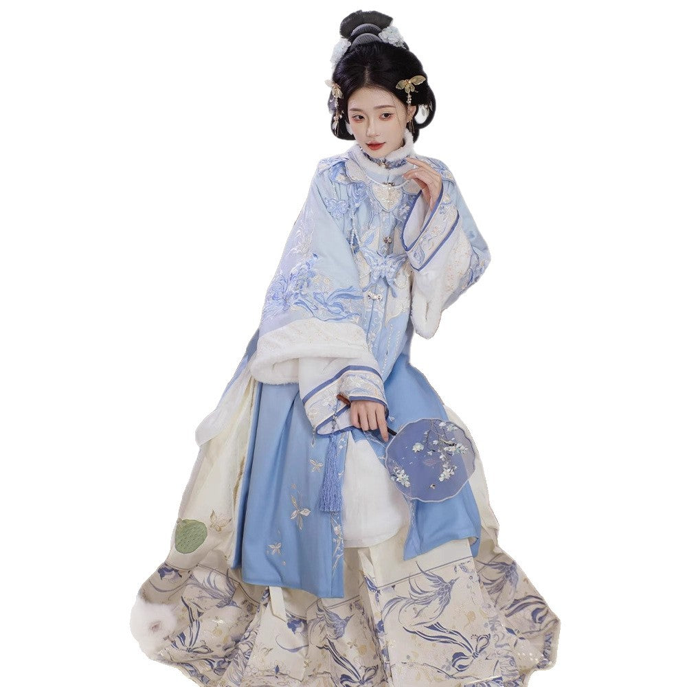 Ming Dynasty Mamian Clothing Yudie 玉蝶 Women's Chinese Traditional Thicken Velvet Hanfu Autumn Winter