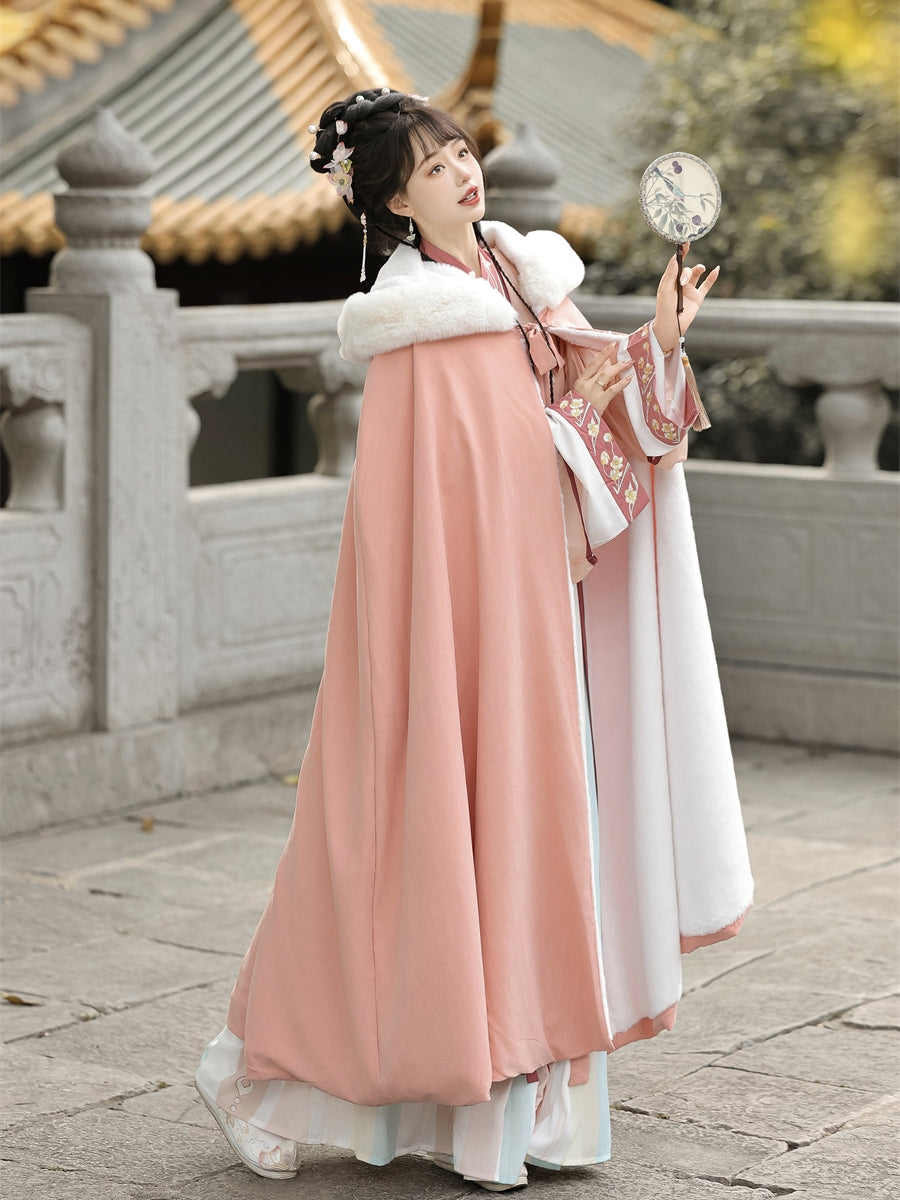 Chinese Clothing Women's Traditional Thicken Velvet Cloak Hanfu Autumn Winter