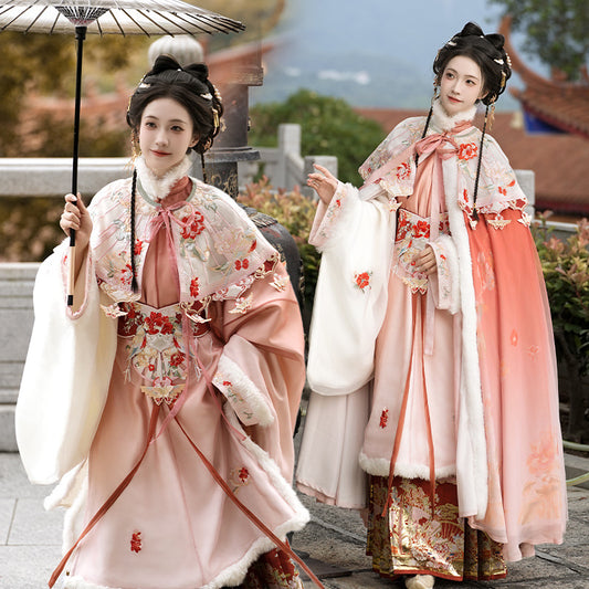 Ming Dynasty Mamian Clothing Zhiyuan 纸鸢 Women's Chinese Traditional Thicken Velvet Hanfu Autumn Winter