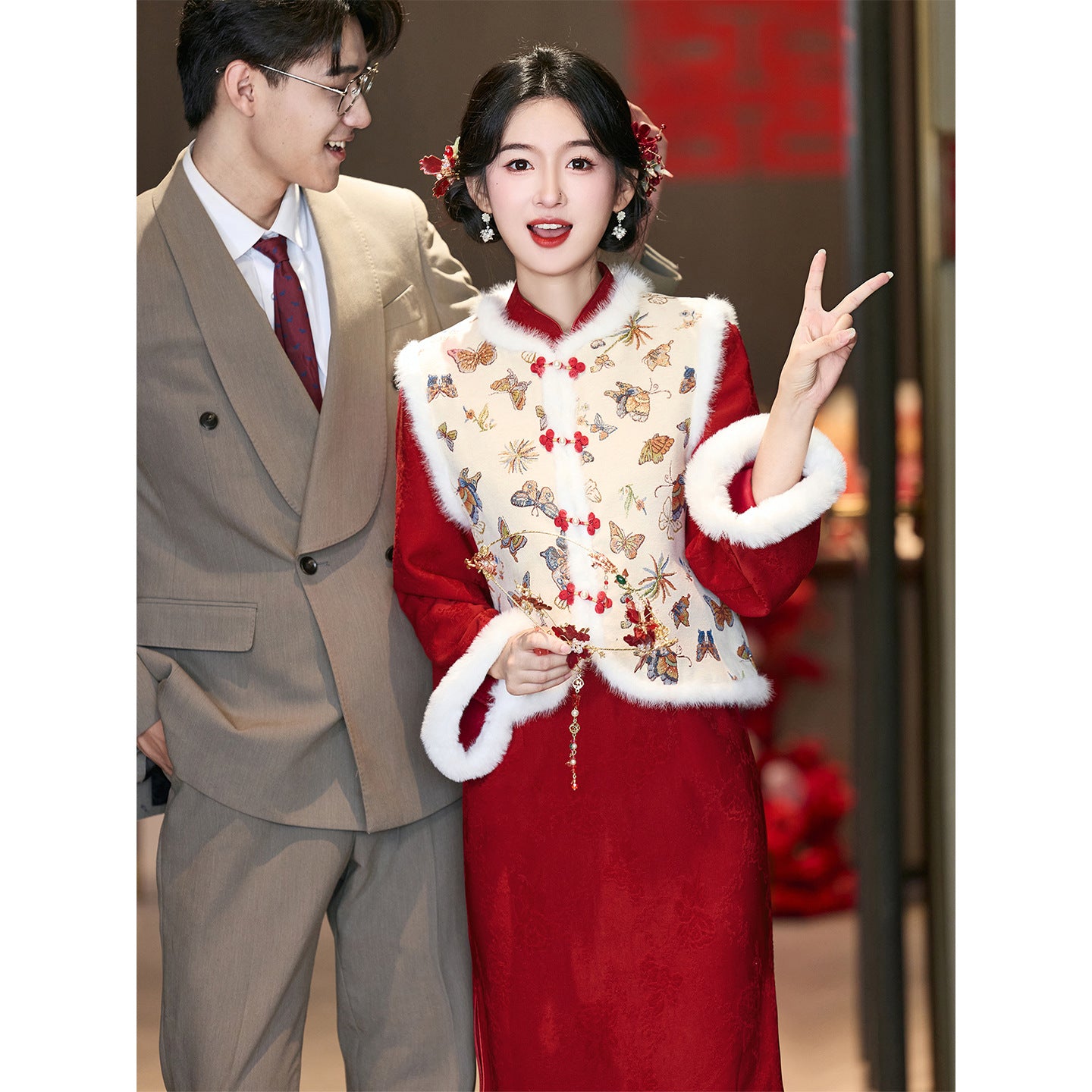 Wedding Qipao Chinese Clothes Hongyan 红颜 Women's Modern Gown Tea Ceremony Dress Hanfu Cheongsam