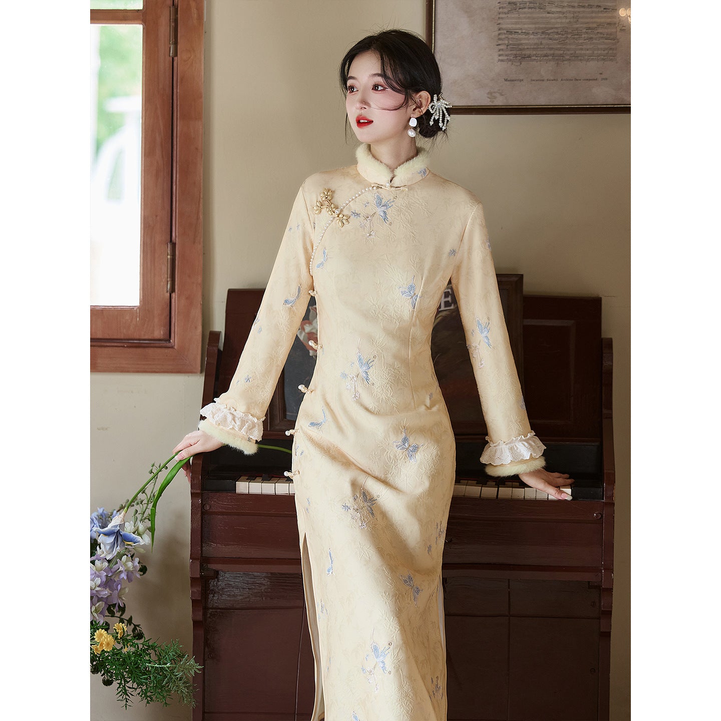 Women's Qipao Dielianhua 蝶恋花 Asian Thicken Dress Chinese Modern Hanfu Clothing Velvet Cheongsam Winter