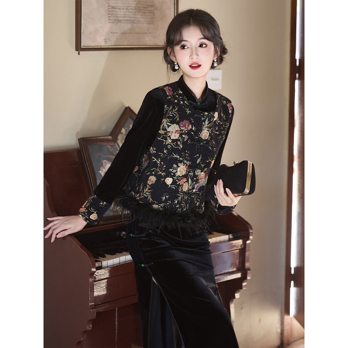 Women's Qipao Mobi 墨笔 Asian Thicken Dress Chinese Modern Hanfu Clothing Velvet Cheongsam Winter