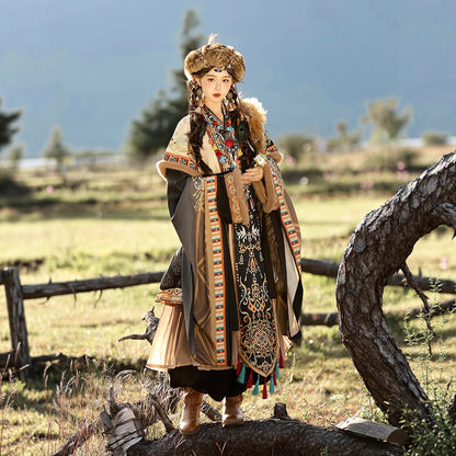 Tibetan Robe Jingfan 经幡 Nationality  Chinese Culture Clothing Velvet Thick Winter