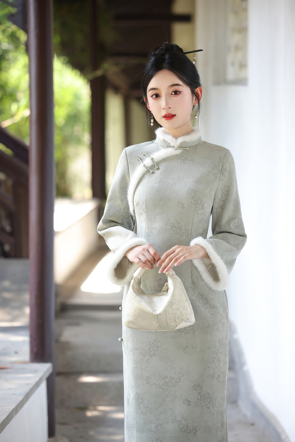 Women's Qipao Dongnuan 冬暖 Asian Thicken Dress Chinese Modern Hanfu Clothing Velvet Cheongsam Winter