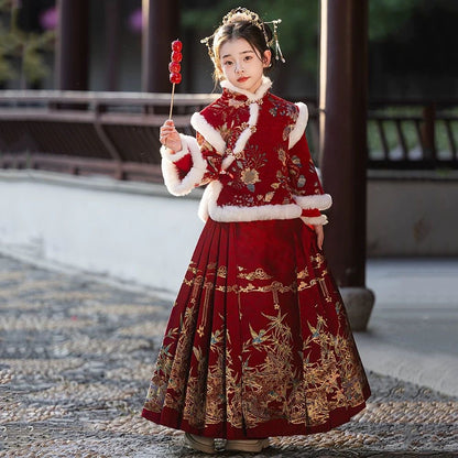 Ming Dynasty Girl's mamian Skirt Yanzhu 燕竹 Children's Traditional Clothing Chinese Lunar New Year Hanfu Suit