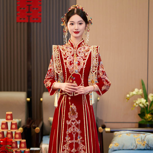 Women's Chinese Wedding Clothing Long Sleeves Biyue 闭月 Attire