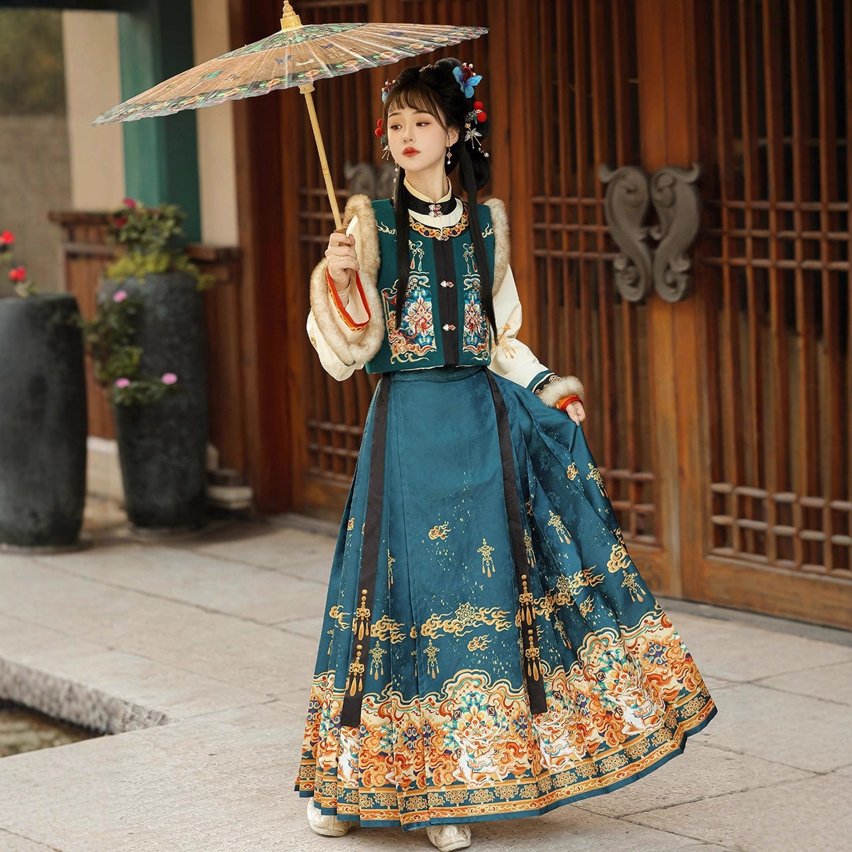 Ming Dynasty Dress Women's Mamian Skirt Luyu 鹿屿 Thicken Chinese Style Lunar New Year Clothing Winter