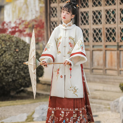 Ming Dynasty Dress Women's Mamian Skirt Yan 滟 Chinese Lunar New Year Clothing  Winter