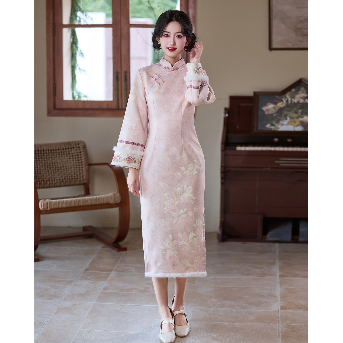 Women's Qipao Yuewanning 月腕凝 Asian Thicken Dress Chinese Modern Hanfu Clothing Velvet Cheongsam Winter