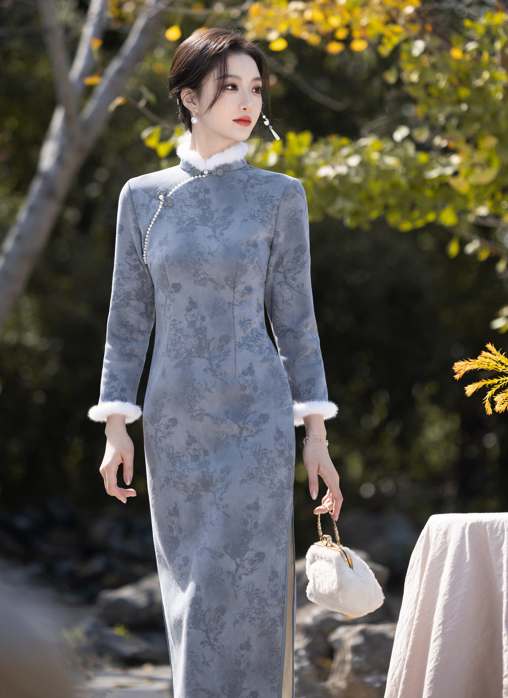 Chinese Modern Women's Qipao Dress Clothing Fanglanxiu 芳兰秀  Cheongsam Winter Thicken Velvet