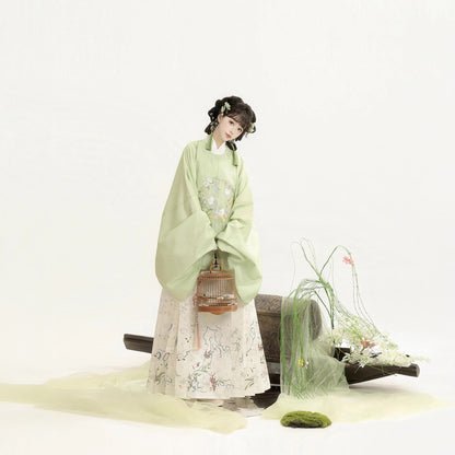 Ming Dynasty Mamian Clothing Yuemian 月眠 Women's Chinese Traditional Hanfu Autumn Spring