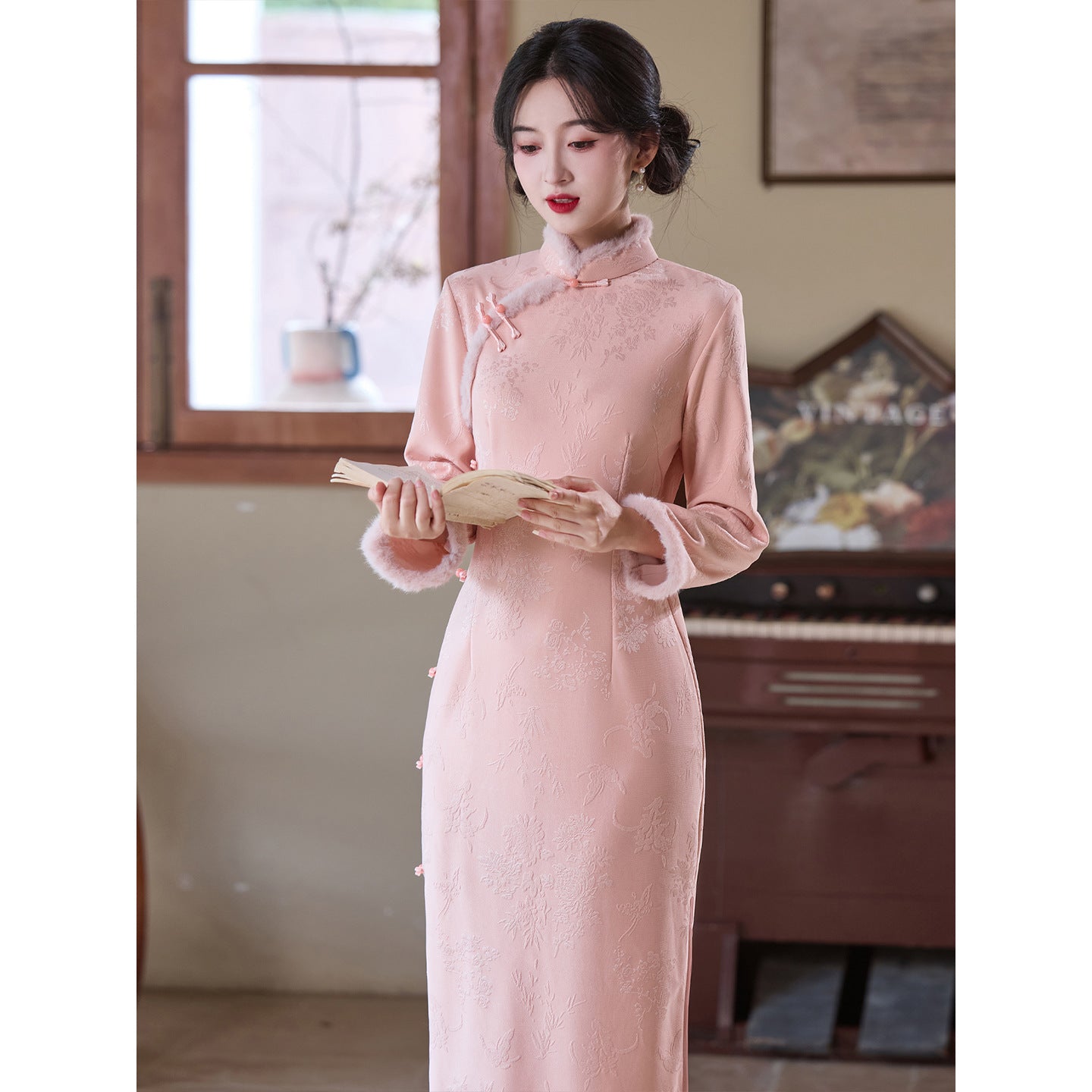 Women's Qipao Diefeiwu 蝶飞舞 Asian Dress Chinese Thicken Modern Hanfu Clothing Velvet Cheongsam